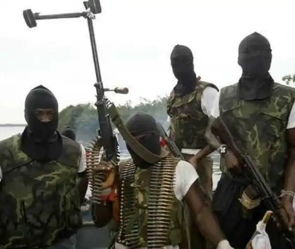 Militants Kill Three Policemen, Four Others in Ogun